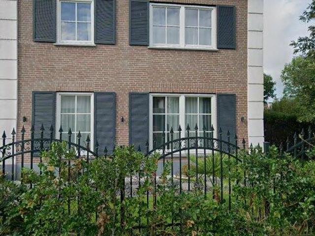 Woning te huur in Loosduinen, Zuid Holland