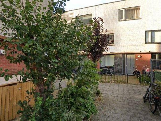 Woning te huur in Velden, Zuid Holland