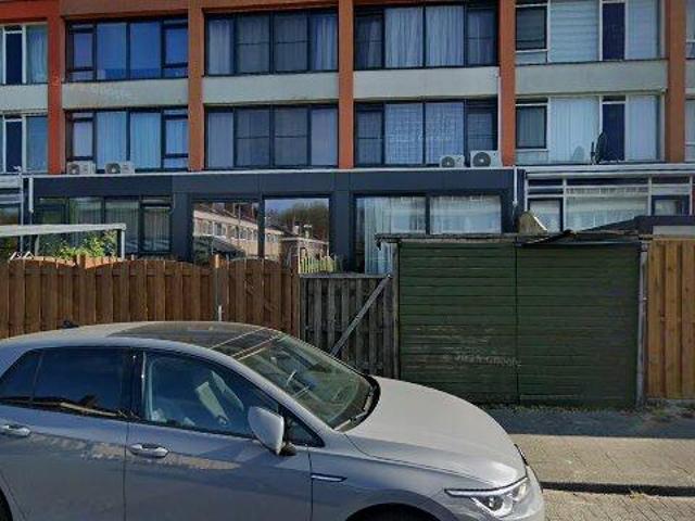 Woning te huur in Hoogvliet, Zuid Holland