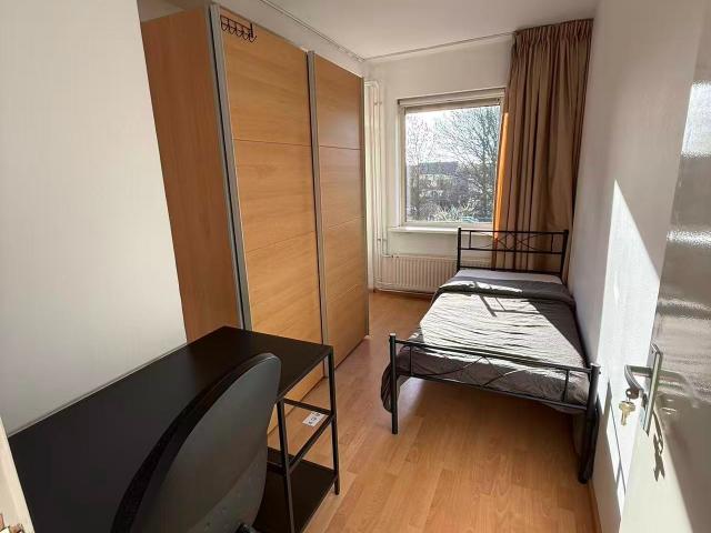 Woning te huur in IJsselmonde, Rotterdam