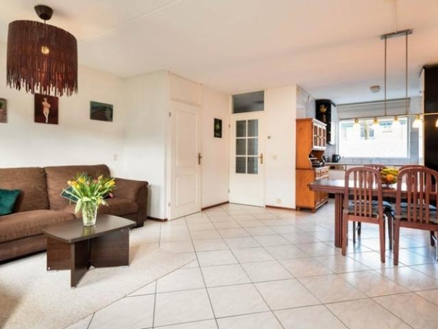 Eengezinswoning te huur in Almere-haven, Flevoland