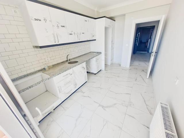 Yaya, Gömeç içerisinde kiralık mülk
