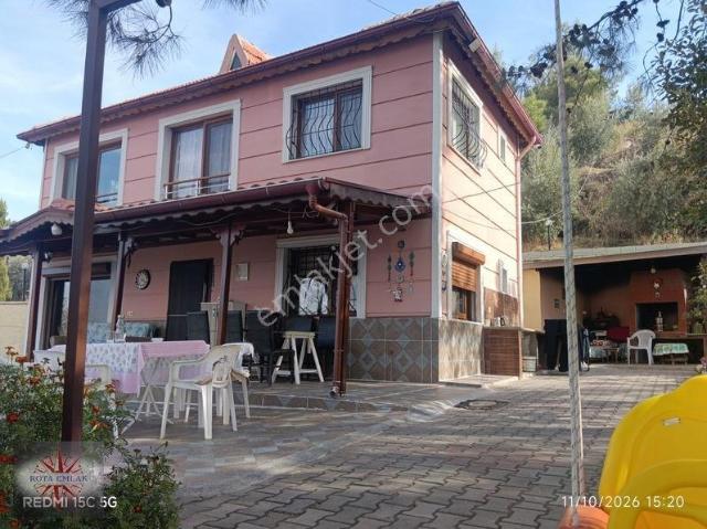 Tirebolu, Salihli içerisinde satılık Villa