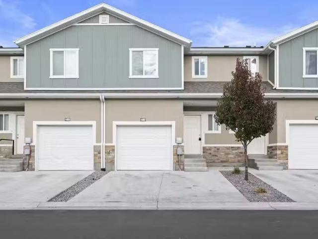 Condo for rent in Herriman