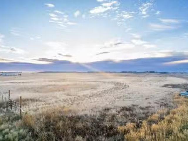 House for sale in Alberta