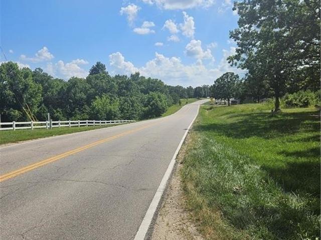 Land for sale in Laurie, Missouri