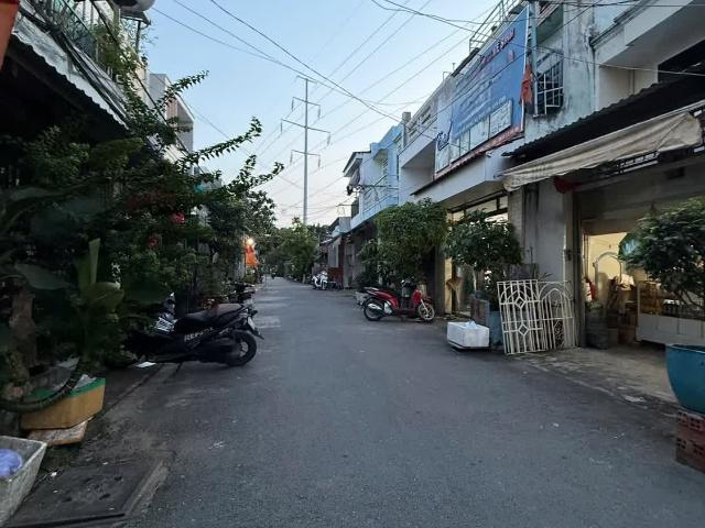 Nhà bán tại Khuôn viên UBND Thành phố Hồ Chí Minh, Thành phố Hồ Chí Minh