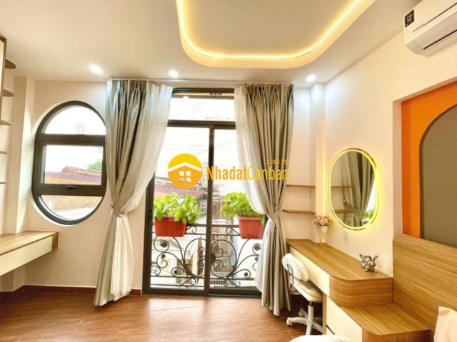 Nhà mặt phố bán