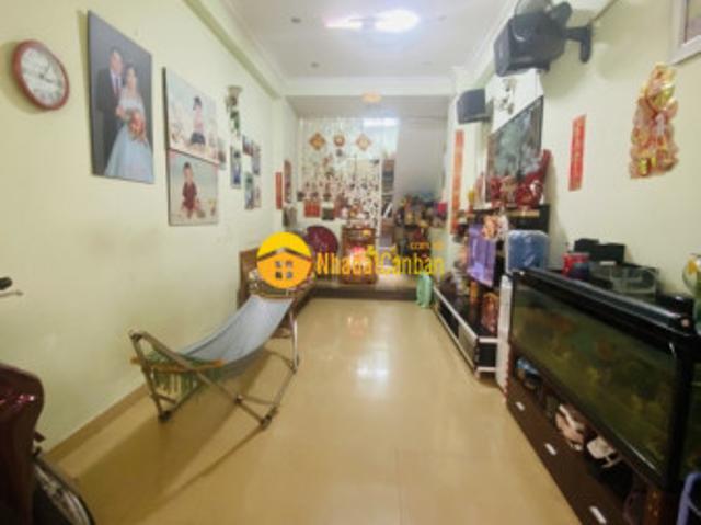 Nhà bán
