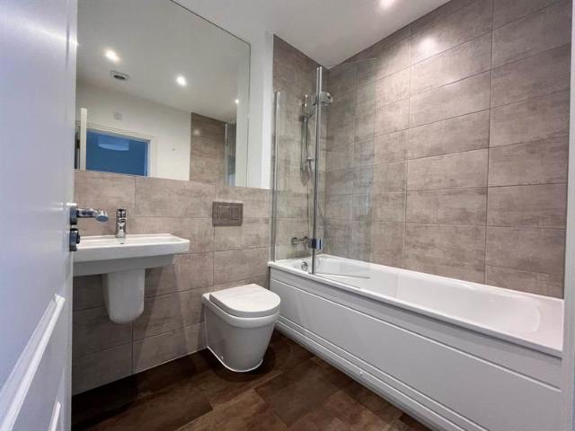 House for rent in Newell Green