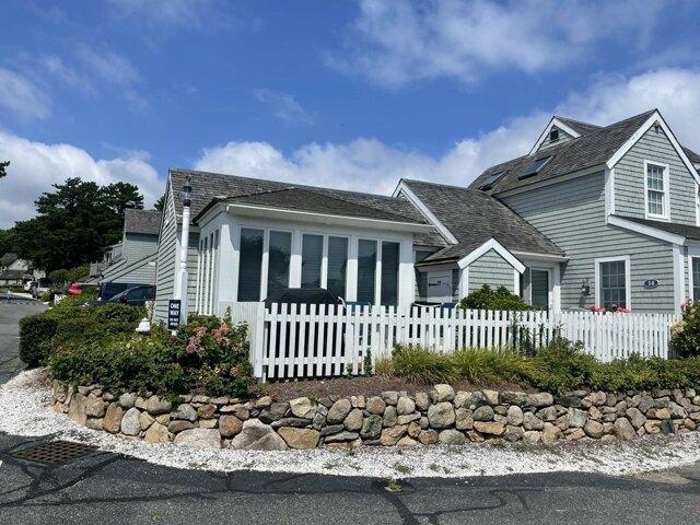 Condo for sale in Mashpee, Massachusetts