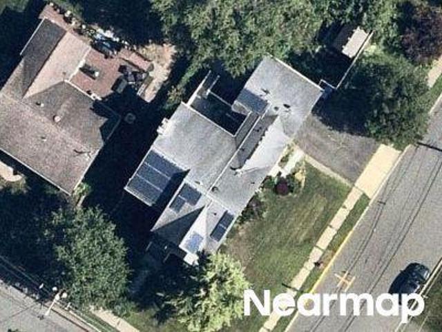 House for sale in Avenel, New Jersey