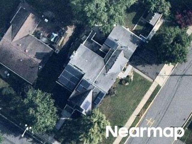 House for sale in Avenel, New Jersey