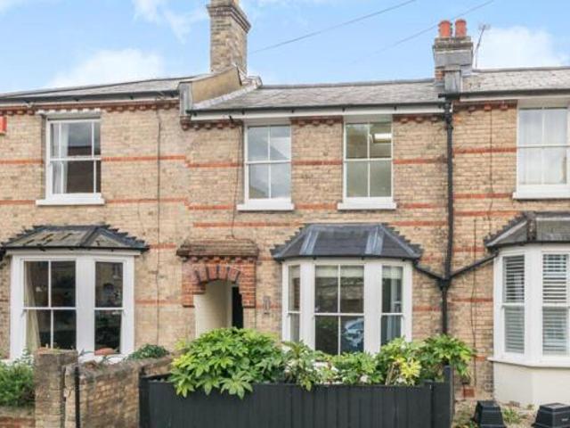 House for sale in Hampshire