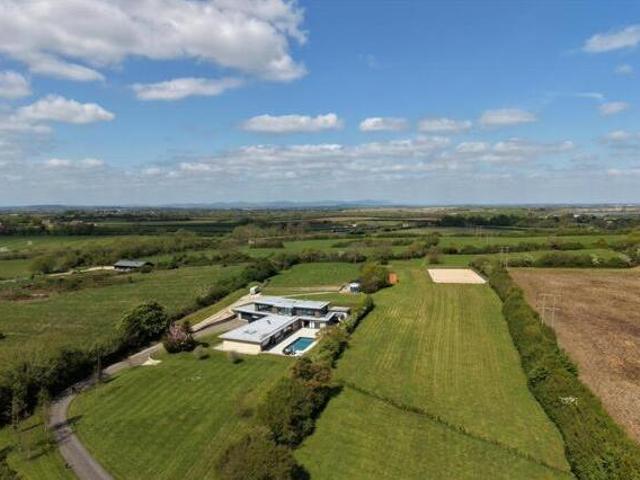 House for sale in Kingsditch, Cheltenham