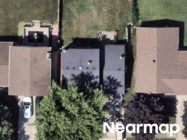 House for sale in Waukegan, Illinois