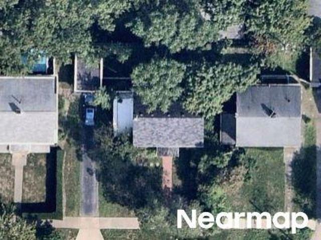 House for sale in Cleveland