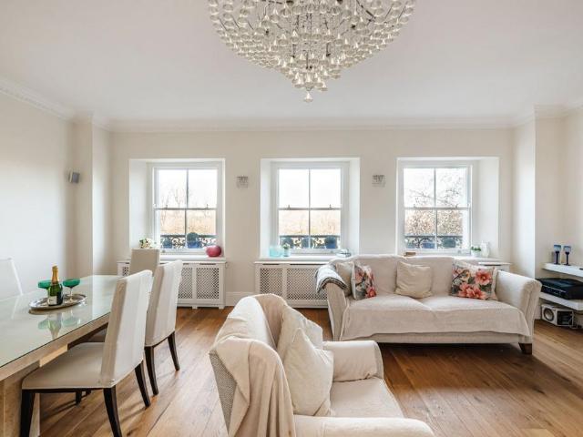 House for rent in South Kensington, Greater London