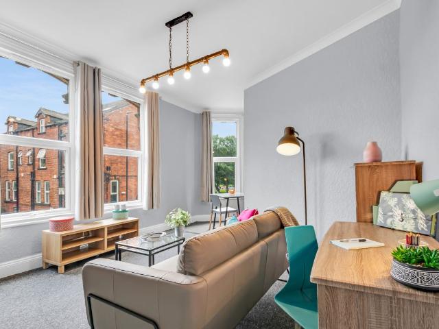 Apartment for rent in Hyde Park, West Yorkshire