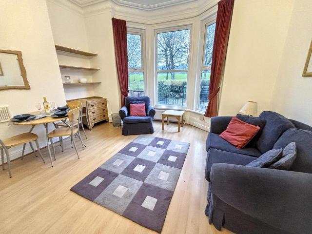 Apartment for rent in Hyde Park, West Yorkshire