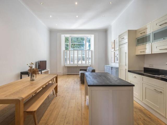 Apartment for rent in Paddington, Greater London