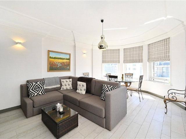 Apartment for rent in Paddington, Greater London