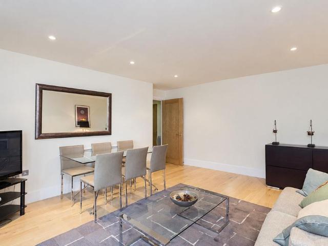 Apartment for rent in Paddington, Greater London