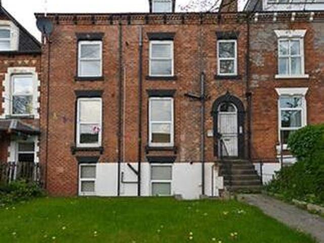 House for rent in Hyde Park, West Yorkshire