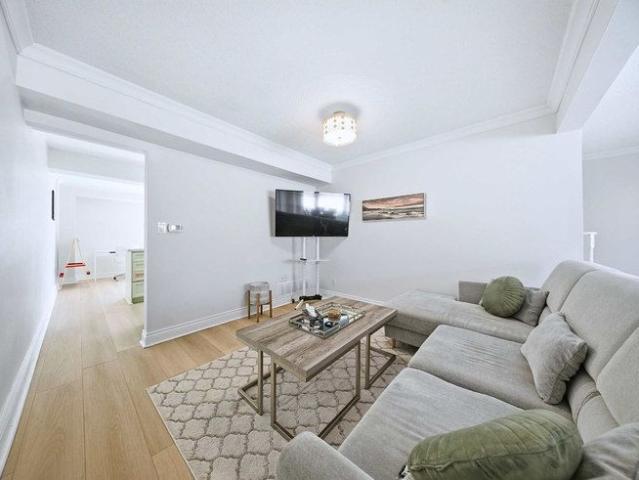 House for rent in Burlington, Ontario