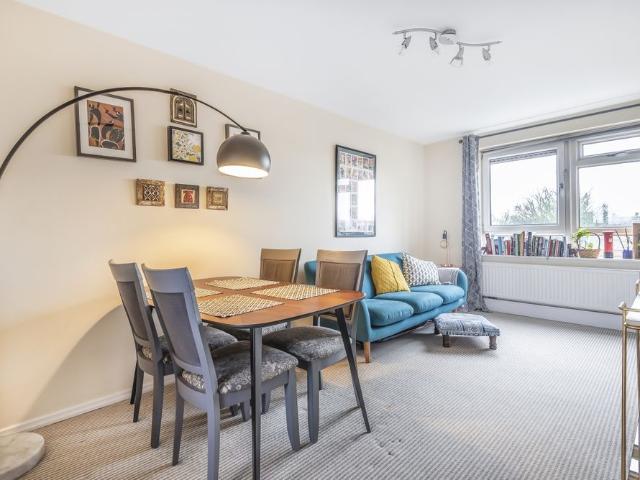 Apartment for rent in Streatham Hill, Greater London