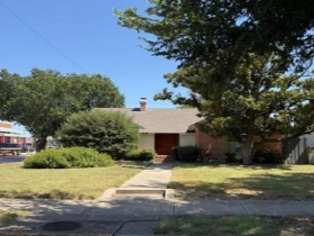House for sale in Dallas, Texas