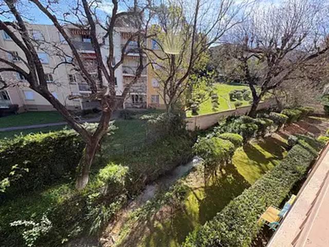 Appartement vente à Arrondissement de Toulon, Hyères