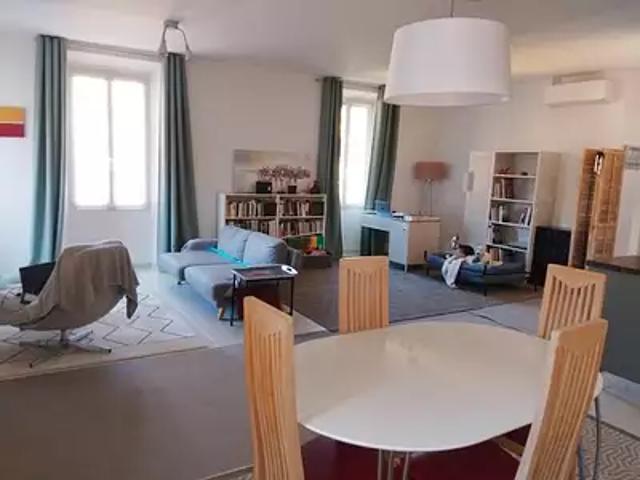 Appartement vente à Arrondissement de Toulon, Hyères