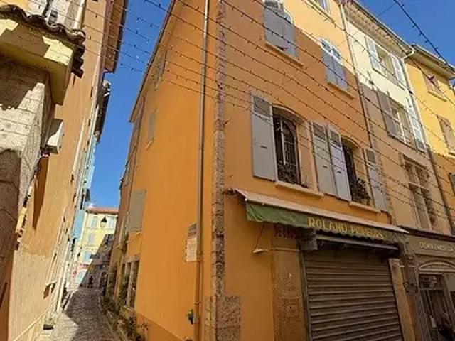Appartement location à Hyères, Var