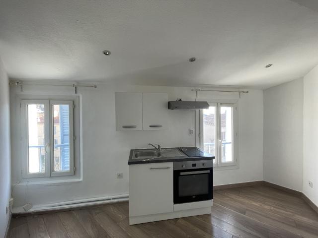 Appartement location à Arrondissement de Toulon, Hyères