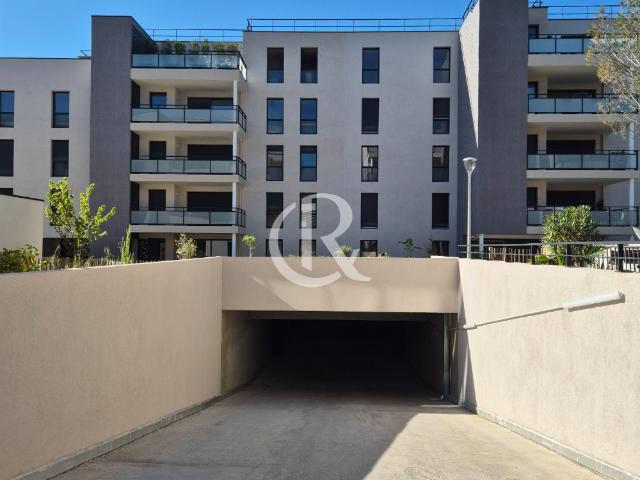 Garage location à Arrondissement de Toulon, Hyères