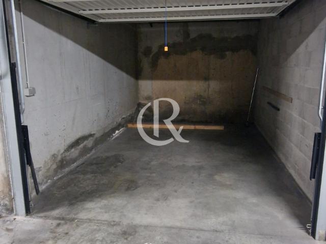 Garage location à Arrondissement de Toulon, Hyères