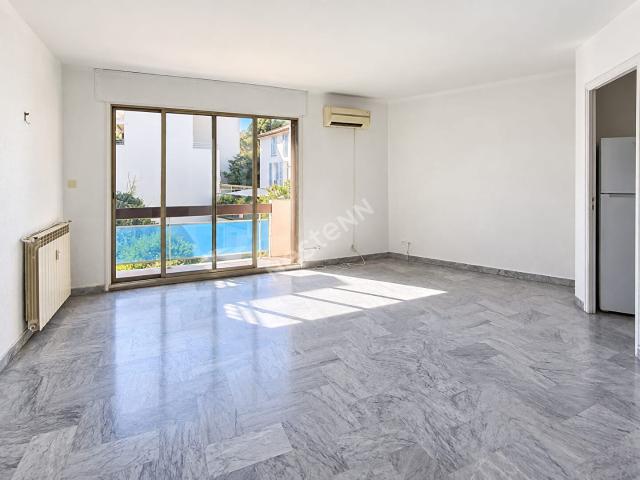 Appartement location à Arrondissement de Toulon, Hyères