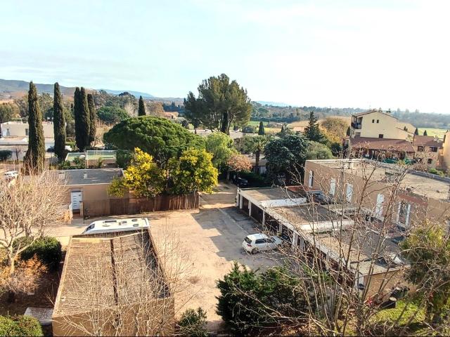 Appartement vente à Arrondissement de Toulon, Hyères