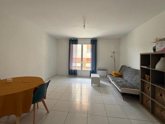 Appartement location à Arrondissement de Toulon, Hyères