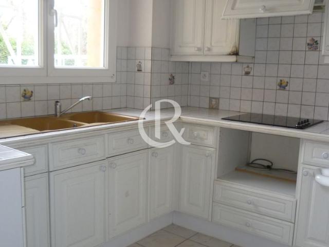 Appartement location à Arrondissement de Toulon, Hyères