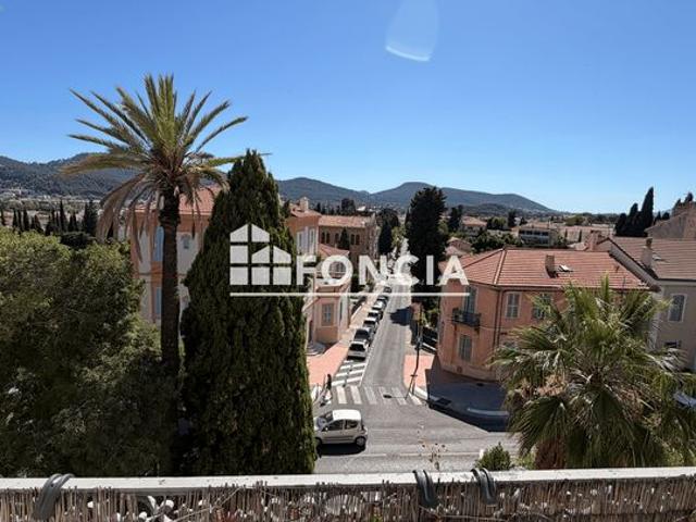 Appartement vente à Arrondissement de Toulon, Hyères