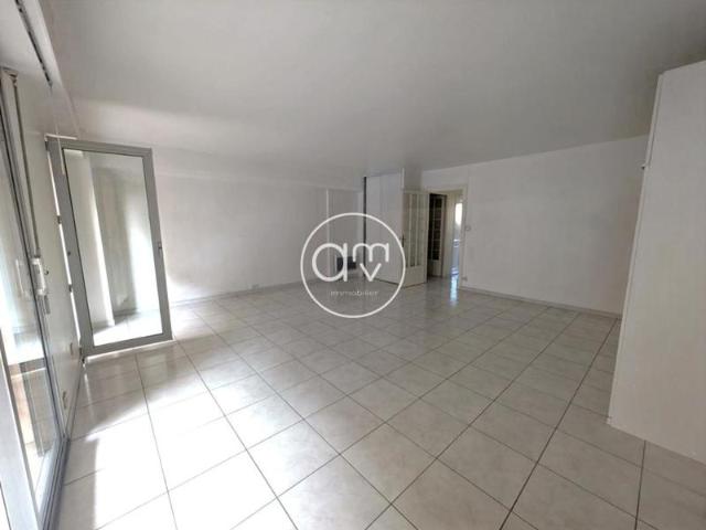Appartement vente à Arrondissement de Toulon, Hyères