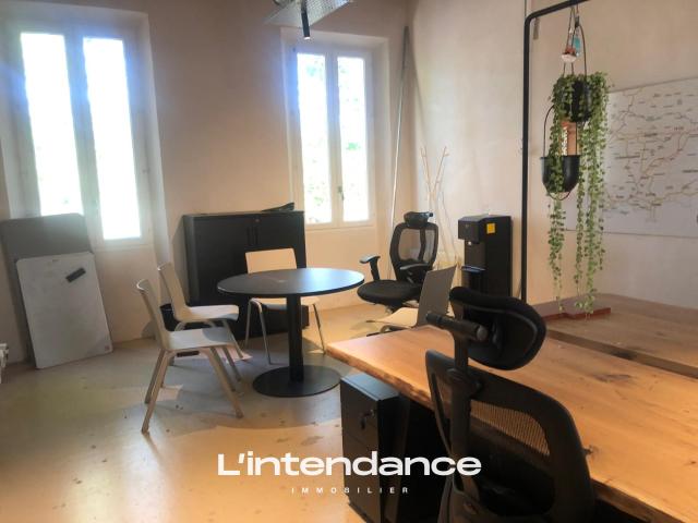 Bureau location à Arrondissement de Toulon, Hyères