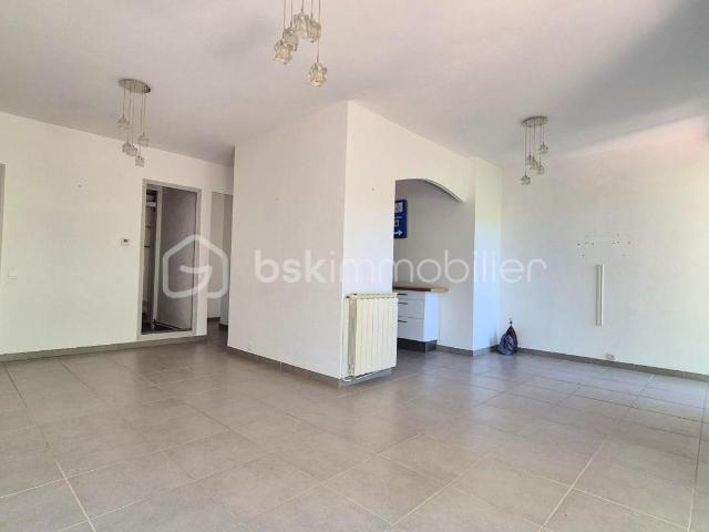 Appartement vente à Arrondissement de Toulon, Hyères