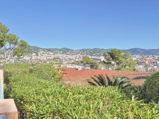 Appartement vente à Arrondissement de Toulon, Hyères