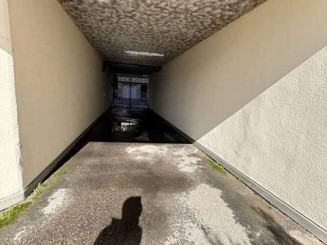 Garage vente à Arrondissement de Toulon, Hyères