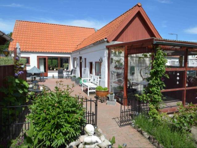Ejendom til leje i Hallund, Brønderslev-Dronninglund