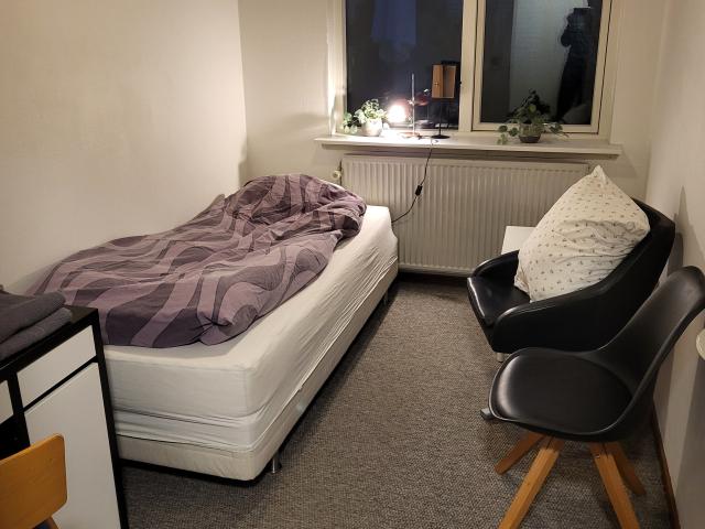 Zimmer til leje i Åbyhøj, Århus