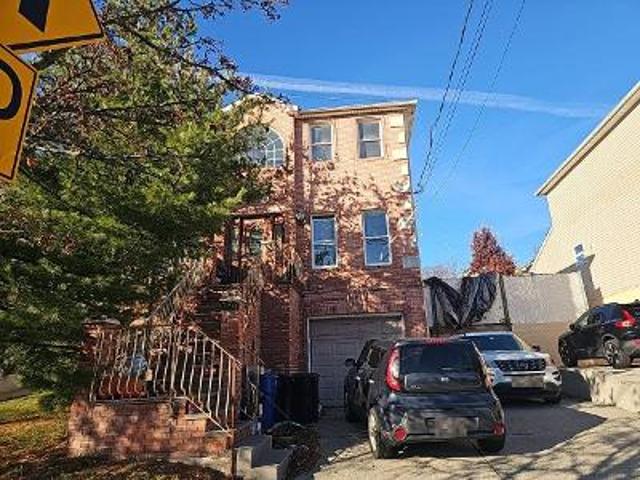 House for sale in Arverne, New York